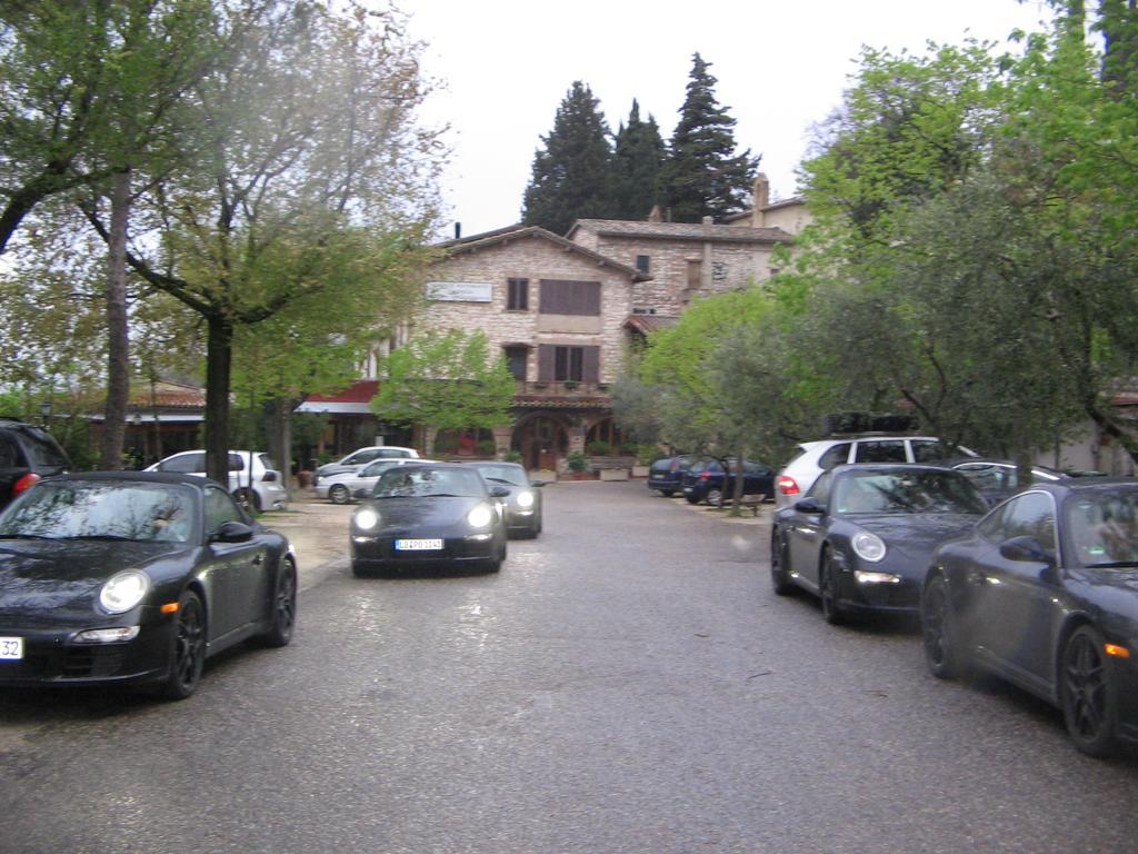 Hotel Da Angelo Assisi Exterior foto