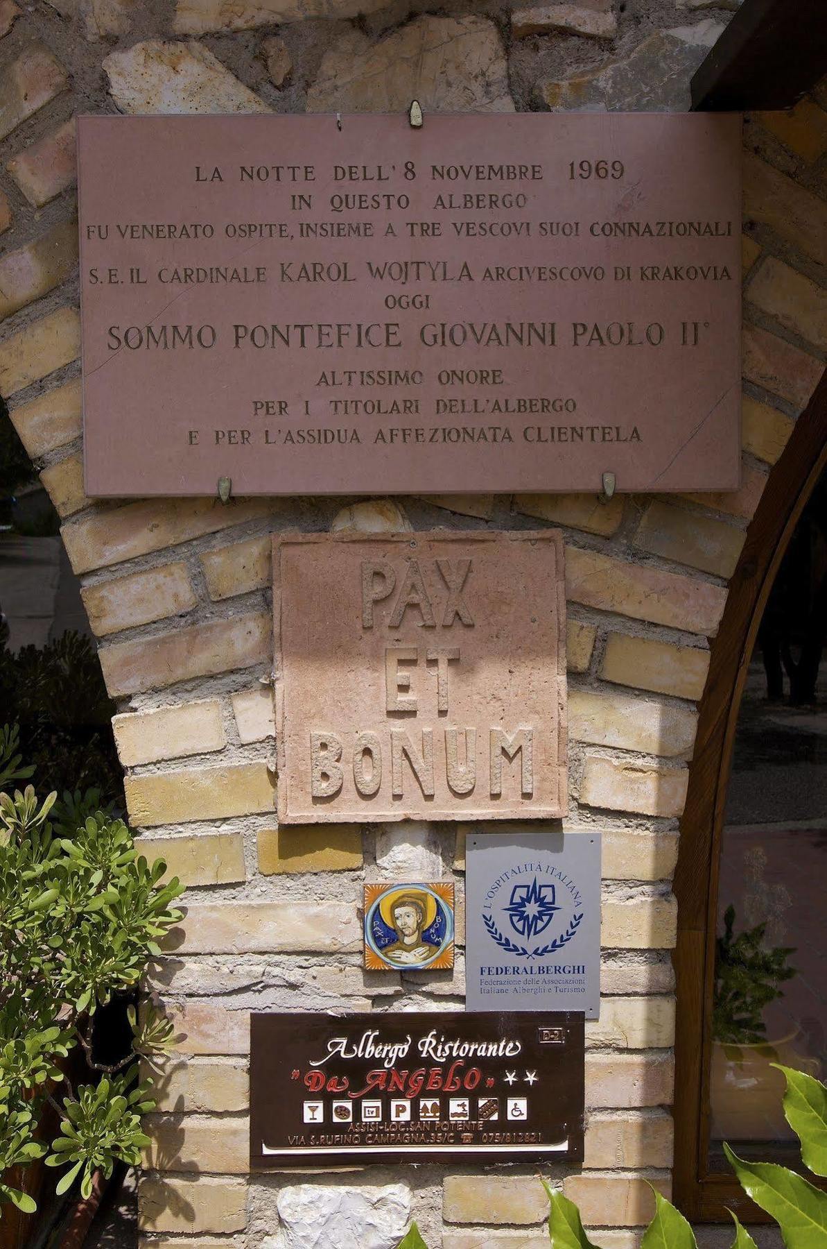 Hotel Da Angelo Assisi Exterior foto